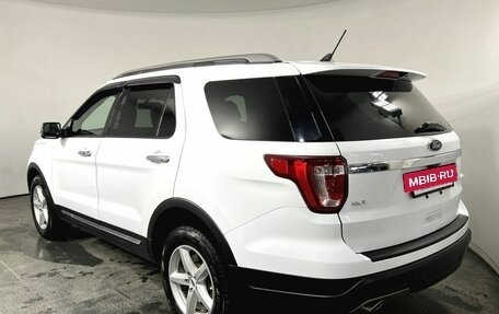 Ford Explorer VI, 2018 год, 3 480 000 рублей, 7 фотография