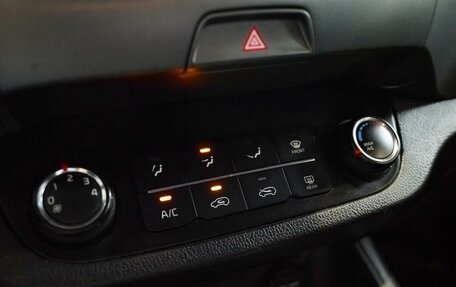 KIA Sportage III, 2015 год, 1 299 000 рублей, 15 фотография