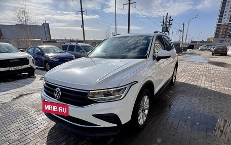 Volkswagen Tiguan II, 2021 год, 3 100 000 рублей, 3 фотография