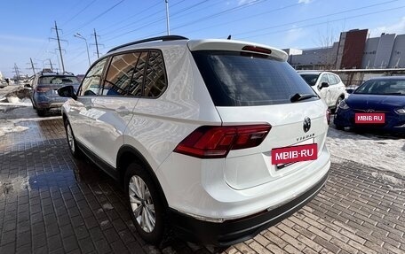 Volkswagen Tiguan II, 2021 год, 3 100 000 рублей, 6 фотография