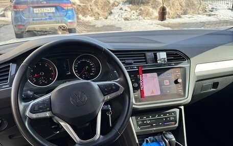 Volkswagen Tiguan II, 2021 год, 3 100 000 рублей, 22 фотография