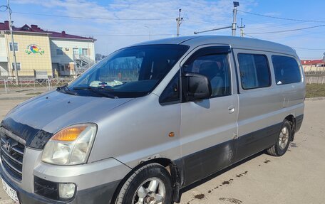 Hyundai H-1 II рестайлинг, 2007 год, 550 000 рублей, 2 фотография