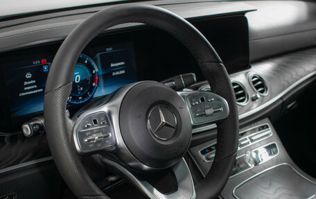 Mercedes-Benz E-Класс, 2020 год, 3 350 000 рублей, 13 фотография