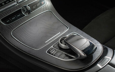Mercedes-Benz E-Класс, 2020 год, 3 350 000 рублей, 15 фотография