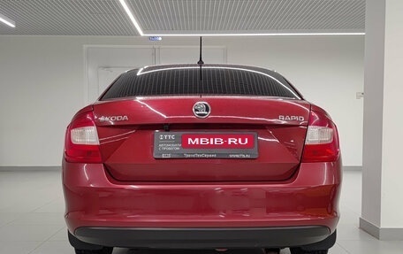 Skoda Rapid I, 2015 год, 1 080 000 рублей, 10 фотография