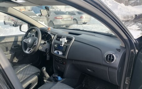 Renault Sandero II рестайлинг, 2019 год, 990 000 рублей, 10 фотография