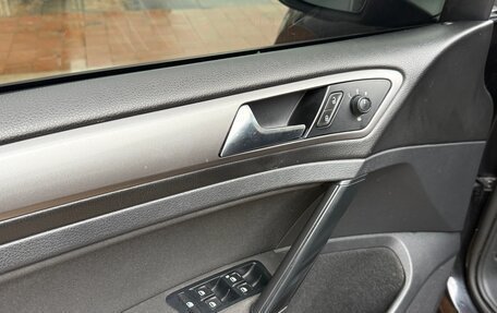 Volkswagen Golf VII, 2013 год, 790 000 рублей, 25 фотография