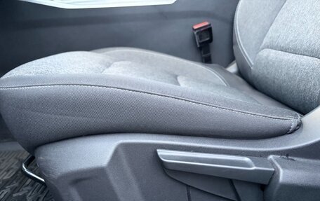 Geely Emgrand, 2024 год, 1 700 000 рублей, 17 фотография