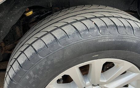 Toyota Land Cruiser Prado 150 рестайлинг 2, 2014 год, 3 300 000 рублей, 3 фотография