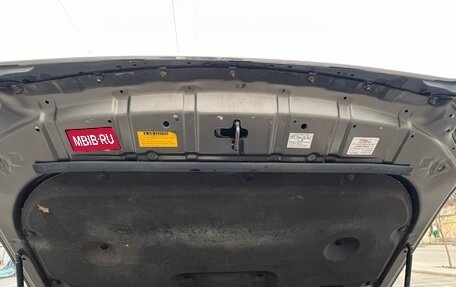 Toyota Land Cruiser Prado 150 рестайлинг 2, 2014 год, 3 300 000 рублей, 7 фотография