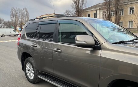 Toyota Land Cruiser Prado 150 рестайлинг 2, 2014 год, 3 300 000 рублей, 21 фотография