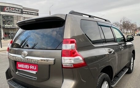 Toyota Land Cruiser Prado 150 рестайлинг 2, 2014 год, 3 300 000 рублей, 18 фотография