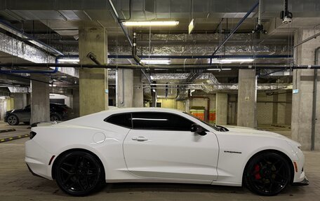 Chevrolet Camaro VI, 2021 год, 2 450 000 рублей, 4 фотография