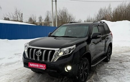 Toyota Land Cruiser Prado 150 рестайлинг 2, 2014 год, 3 500 000 рублей, 3 фотография