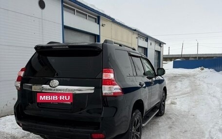 Toyota Land Cruiser Prado 150 рестайлинг 2, 2014 год, 3 500 000 рублей, 4 фотография