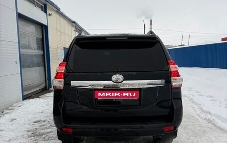 Toyota Land Cruiser Prado 150 рестайлинг 2, 2014 год, 3 500 000 рублей, 5 фотография