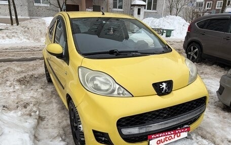 Peugeot 107 I рестайлинг, 2011 год, 450 000 рублей, 2 фотография