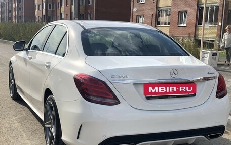 Mercedes-Benz C-Класс, 2018 год, 2 600 000 рублей, 3 фотография
