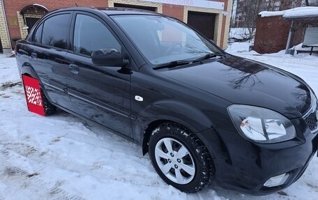 KIA Rio II, 2011 год, 615 000 рублей, 3 фотография