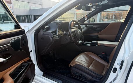 Lexus ES VII, 2020 год, 5 000 000 рублей, 12 фотография