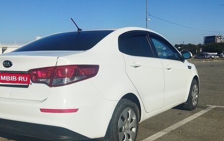 KIA Rio III рестайлинг, 2015 год, 882 000 рублей, 4 фотография