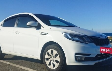 KIA Rio III рестайлинг, 2015 год, 882 000 рублей, 5 фотография