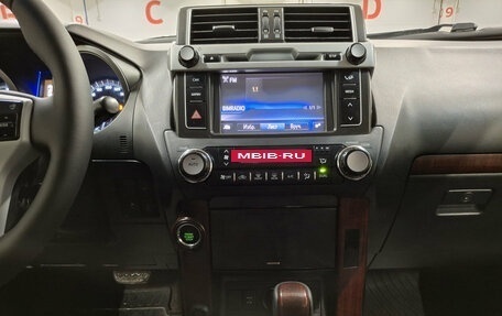 Toyota Land Cruiser Prado 150 рестайлинг 2, 2016 год, 3 250 000 рублей, 18 фотография