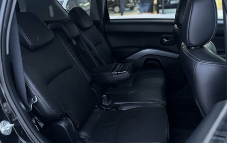 Mitsubishi Outlander III рестайлинг 3, 2007 год, 959 000 рублей, 14 фотография