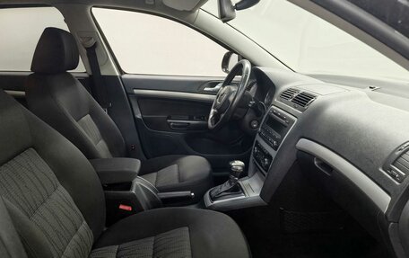 Skoda Octavia, 2010 год, 750 000 рублей, 9 фотография