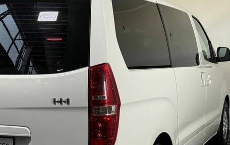 Hyundai H-1 II рестайлинг, 2021 год, 3 200 000 рублей, 18 фотография