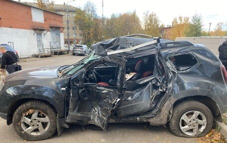 Renault Duster I рестайлинг, 2015 год, 300 000 рублей, 1 фотография
