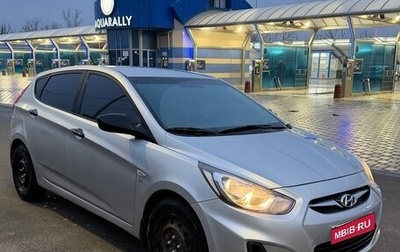 Hyundai Solaris II рестайлинг, 2011 год, 765 000 рублей, 1 фотография