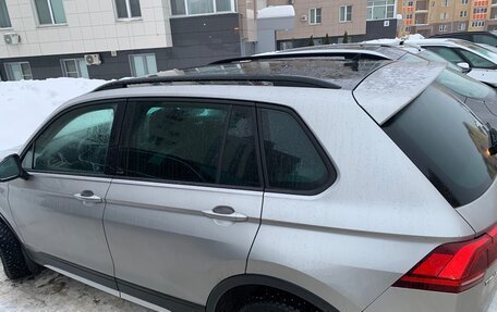 Volkswagen Tiguan II, 2020 год, 2 500 000 рублей, 1 фотография