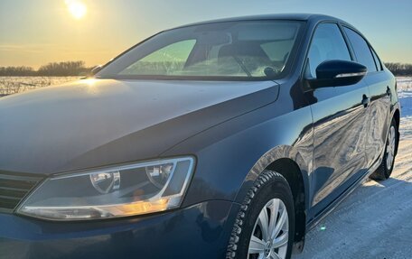 Volkswagen Jetta VI, 2014 год, 870 000 рублей, 2 фотография