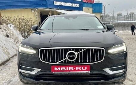 Volvo S90 II рестайлинг, 2017 год, 2 950 000 рублей, 3 фотография