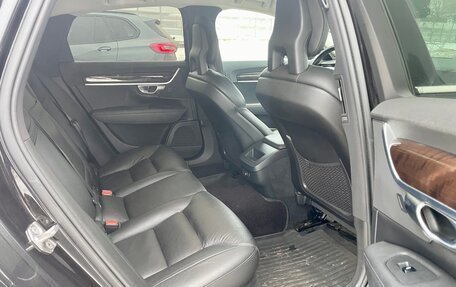 Volvo S90 II рестайлинг, 2017 год, 2 950 000 рублей, 17 фотография