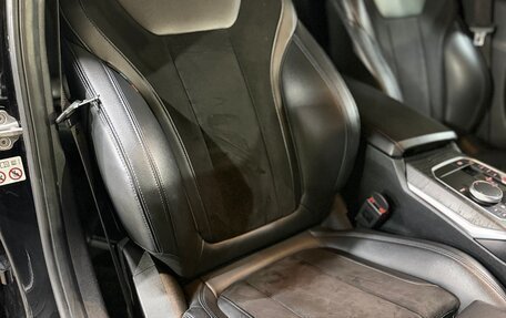 BMW 3 серия, 2019 год, 3 230 000 рублей, 14 фотография