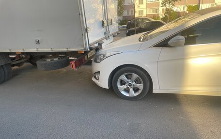 Hyundai i40 I рестайлинг, 2013 год, 890 000 рублей, 6 фотография