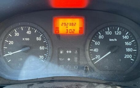 Renault Logan I, 2005 год, 130 000 рублей, 9 фотография