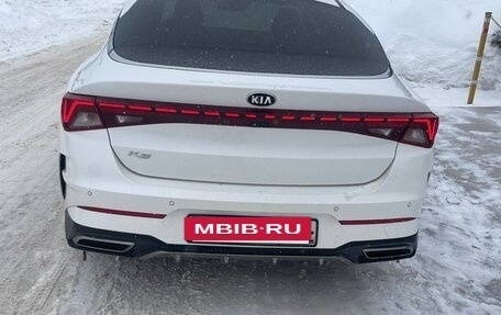 KIA K5, 2020 год, 2 100 000 рублей, 10 фотография