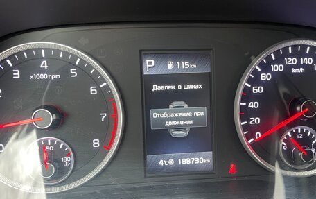 KIA K5, 2020 год, 2 100 000 рублей, 21 фотография