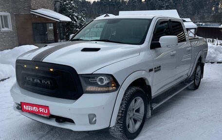 Dodge RAM IV, 2013 год, 4 300 000 рублей, 2 фотография