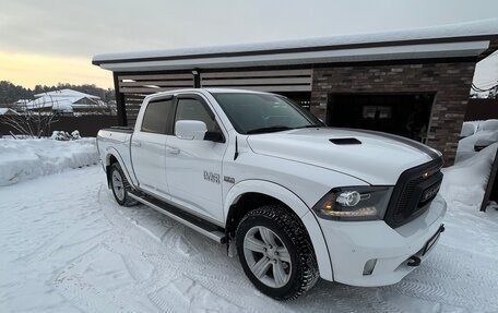 Dodge RAM IV, 2013 год, 4 300 000 рублей, 3 фотография