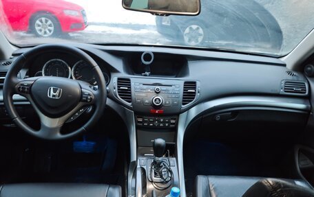 Honda Accord VIII рестайлинг, 2011 год, 1 300 000 рублей, 8 фотография