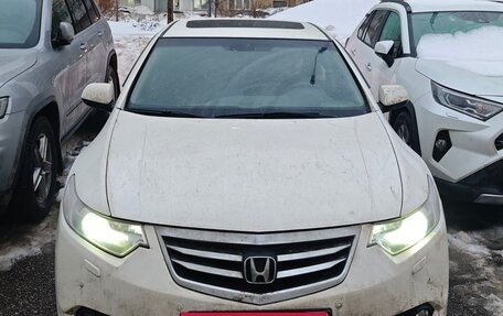 Honda Accord VIII рестайлинг, 2011 год, 1 300 000 рублей, 4 фотография