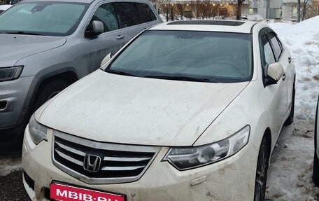Honda Accord VIII рестайлинг, 2011 год, 1 300 000 рублей, 2 фотография
