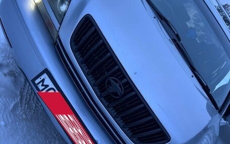 Toyota Harrier, 2001 год, 870 000 рублей, 2 фотография