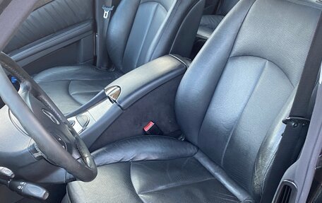 Mercedes-Benz E-Класс, 2004 год, 1 050 000 рублей, 5 фотография