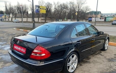 Mercedes-Benz E-Класс, 2004 год, 1 050 000 рублей, 3 фотография