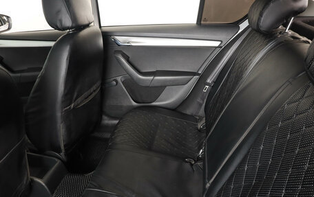 Skoda Octavia, 2017 год, 1 899 000 рублей, 10 фотография